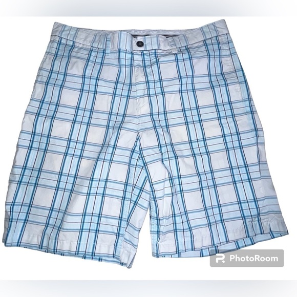 Greg Norman shark golf plaid men flat front shorts spring break Blue white Sz 36 - Picture 1 of 11